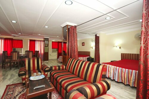 Hotel Padmini Palace, Забронировать Отель Эклингджи штат Раджастхан
