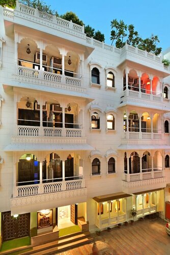 Jyoti Mahal A Royal Heritage Hotel - 5 Mins from New Delhi Railway station & 2Mins From Metro, Забронировать Отель Отели Дели 3 звезды, 3*