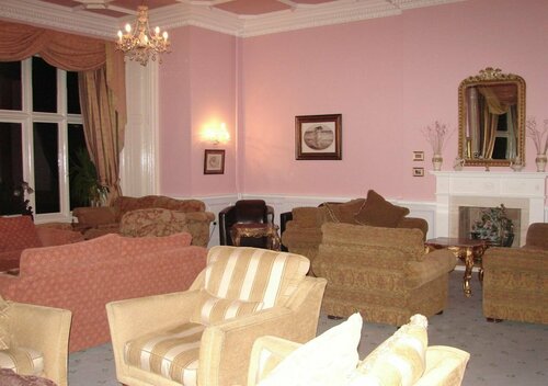 Branston Hall Hotel, Varaa Hotelli Hotellit Merseyside aamiaisella, Aamiainen