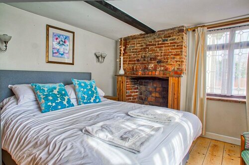 Easton Guest House, Rezervați Pensiune Pensiuni în Merseyside, Pensiune