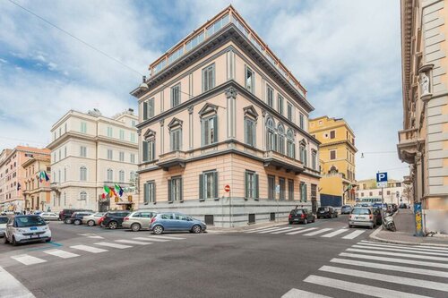 Prince Galles, Boek Hotel Hotels in Lazio met parkeren, Parkeren