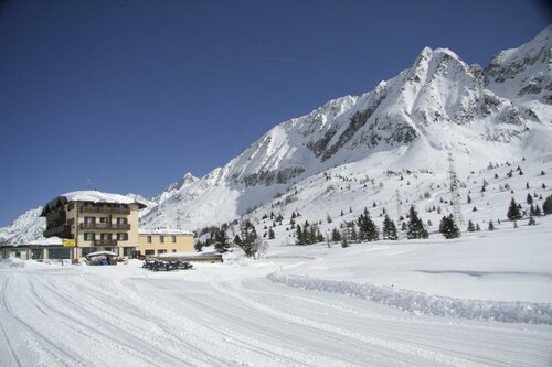 Hotel Dolomiti, Забронировать Отель Понте-ди-Леньо Адамелло