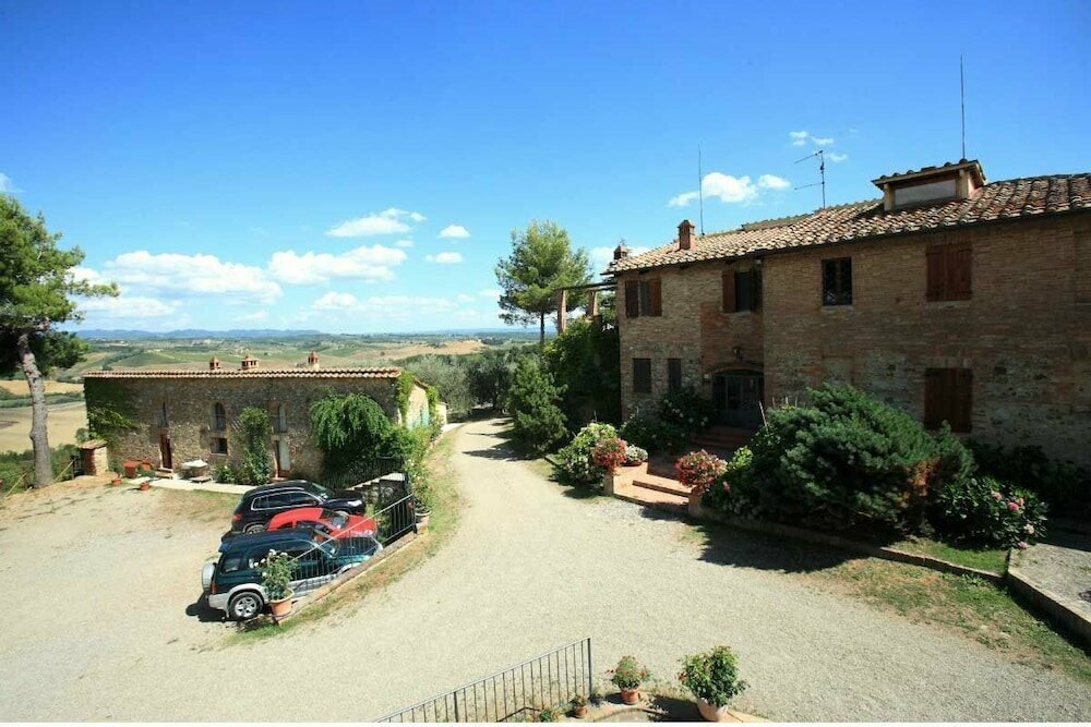 Fattoria Il Poderaccio