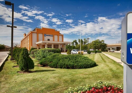 Best Western O'Hare/Elk Grove Hotel, Book Hotel Hoteller i Chicago med parkering, Parkering