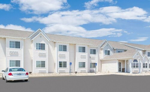 Microtel Inn & Suites by Wyndham Colfax, Book Hotel Colfax Iowa
