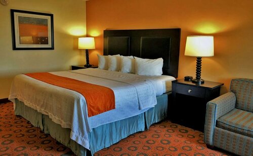 Lux Hotel & Spa, Забронировать Курортный отель Арлингтон Dallas - Fort Worth Metropolitan Area