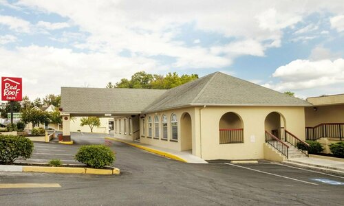 Red Roof Inn Washington DC - College Park, Book Hotel Hoteller i Maryland med parkering, Parkering