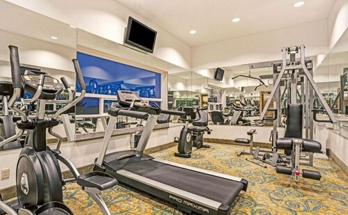 Baymont by Wyndham Bremerton WA, Забронировать Отель Бремертон штат Вашингтон
