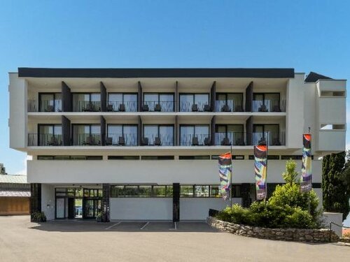 Holiday Resort Ad Turres, Забронировать Отель Отели Приморско-Горанской жупания с парковкой, Парковка