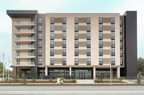 Home2 Suites By Hilton Woodland Hills Los Angeles, Забронировать Отель Вудленд-Хиллз San Fernando Valley, рядом с Центр Уорнера Вудленд Хилз