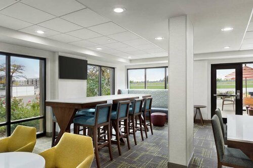 Hampton Inn Milwaukee Brookfield, Buchen Sie Hotel Brookfield Wisconsin