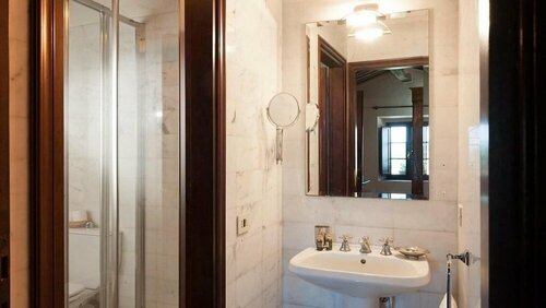 Casa Biancalana, Buchen Sie Pension Hotels in Lucca mit Pool, Schwimmbad