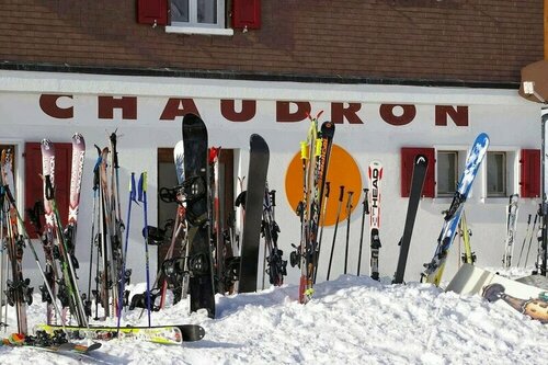 Refuge le Chaudron, Rezervați Hotel Champery 