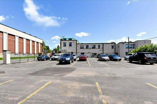 Ottawa Inn Hotel, Prenota Hotel Hotel a Ontario con parcheggio, Parcheggio