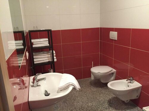 Casa Lampone, Забронировать Отель Отели Тренто 3 звезды, рядом с Замок Буонкосильо, 3*