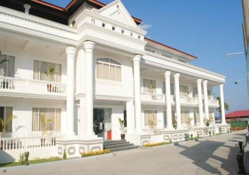 Royal Lotus Hotel, Забронировать Отель Отели Нейпьидо по системе «всё включено», Всё включено