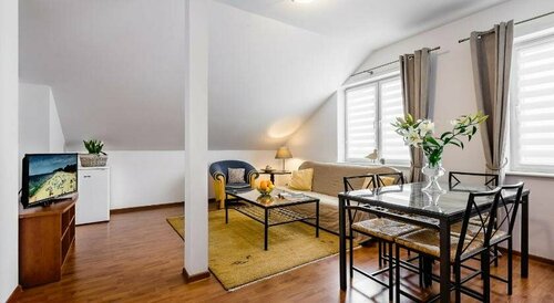 Villa Rimeva, Забронировать Вилла Отели Мендзыздрое с парковкой, рядом с Пляж Miedzyzdroje, Парковка