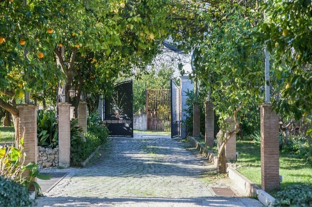 Villa le Favole Apartments