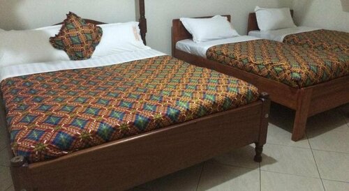 Westend Motel, Varaa Motelli Fort Portal 