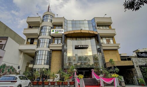 Hotel Bliss by Treebo, Rezerwuj Hotel Hotele w Rajasthan z parkingiem, Parking