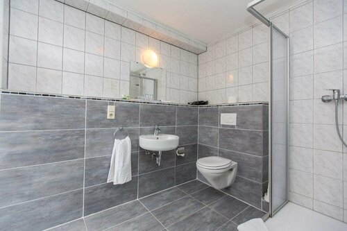 Haus Schwarzenberg, Забронировать Отель Отели Эрнст 3 звезды, 3*