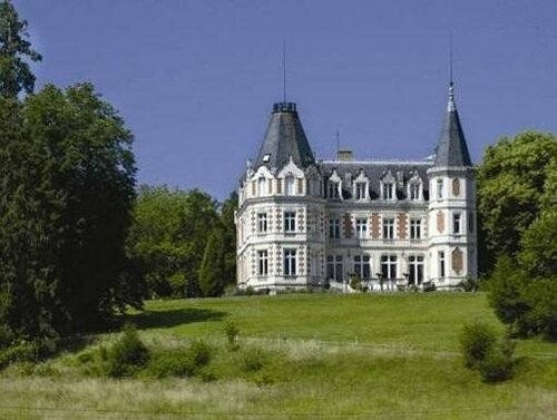 Château de lAubrière, Prenota Hotel Hotel a Centro con parcheggio, Parcheggio