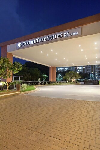 DoubleTree Suites by Hilton Bengaluru Outer Ring Road, Забронировать Отель Отели штата Карнатаки 5 звезд, 5*