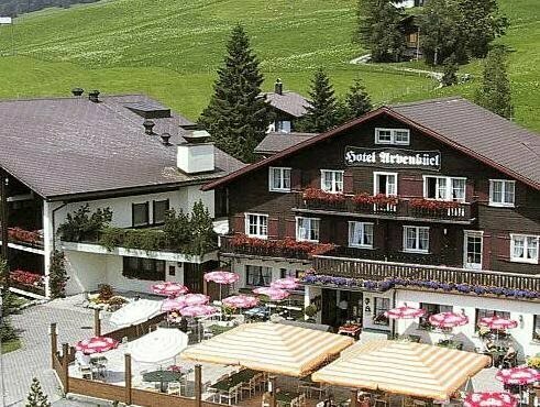 Hotel Arvenbüel, Забронировать Отель Амден Lake Walen, рядом с Leistkamm