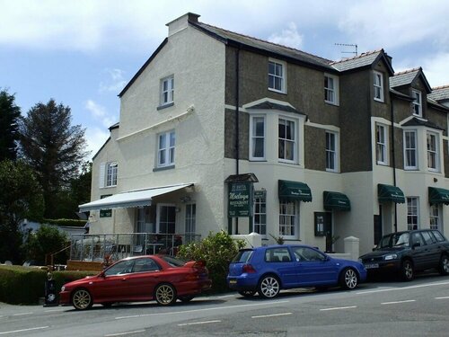 The Moelwyn Hotel & Restaurant, Prenota Hotel Criccieth 