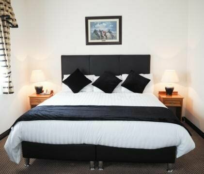 Carna Bay Hotel, Book Hotel  