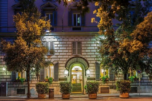 Ludovisi Palace Hotel, Забронировать Отель Отели Рима с парковкой, рядом с Посольство Японии в Риме, Парковка