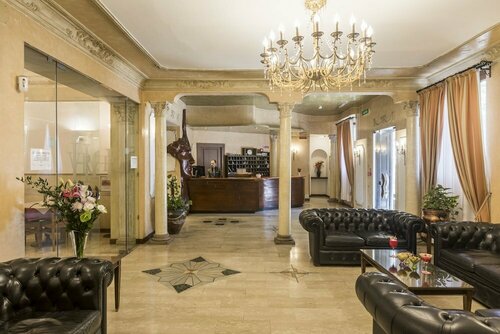 Hotel Villa Rosa, Забронировать Отель Отели Трастевере с парковкой, Парковка