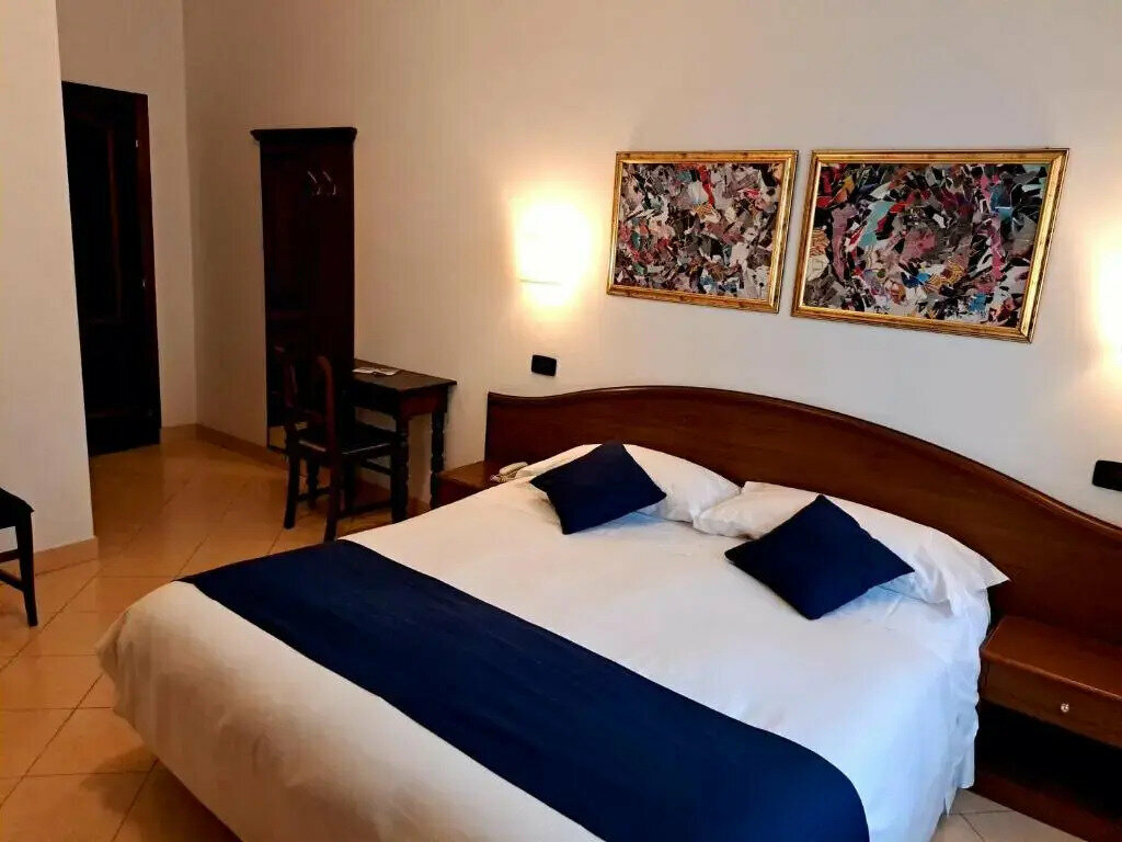 Hotel Bonazzi