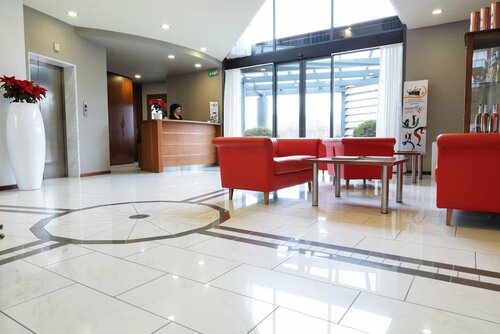 Hotel Canova, Забронировать Отель Кавазо-дель-Томба Венето