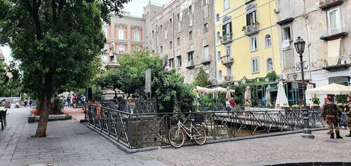 Locanda dell'Arte & Vittoria House, Забронировать Отель «постель и завтрак» Неаполь Кампания, рядом с Первая поликлиника