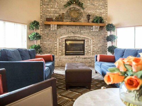 Comfort Suites Sioux Falls Mall District, Забронировать Отель Сиу-Фолс штат Южная Дакота