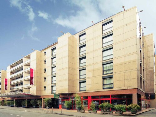 Mercure Biel, Забронировать Отель Биль 