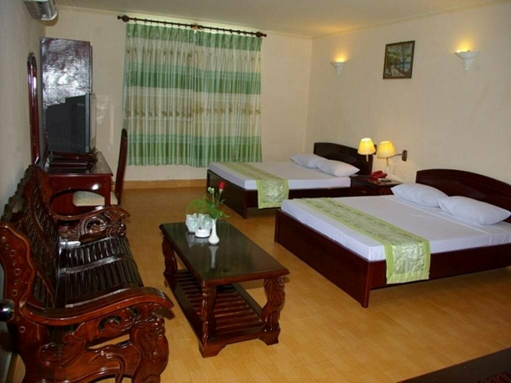 Tây Đô Hostel