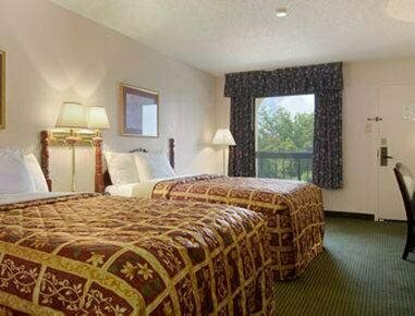 Days Inn by Wyndham Greenville MS, Rezerwuj Hotel Greenville Missisipi