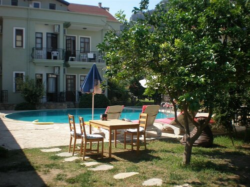 Jade Hotel, Rezervovat Hotel Hotely v Mugla s parkováním, Parkování