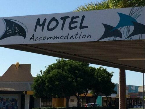 Original North Australian, Prenota Hotel Bowen Whitsundays
