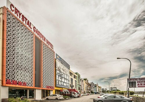 Crystal Garden Hotel (Seri Kembangan), Забронировать Отель Сери-Кембанган Селангор