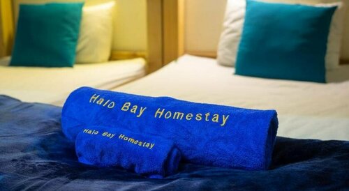 Halo Bay Homestay, Réserver Maison d'hôtes Hôtels à Quang Ninh avec parking, Parking