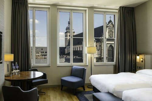 Hilton Cologne, Забронировать Отель Старый город - Север Кельн, рядом с Foto-Museum Agfa Foto-Historama