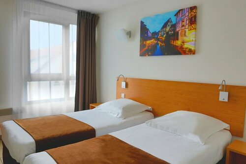 Cerise Strasbourg, Prenota Residence Hotel a Alsazia con parcheggio, Parcheggio