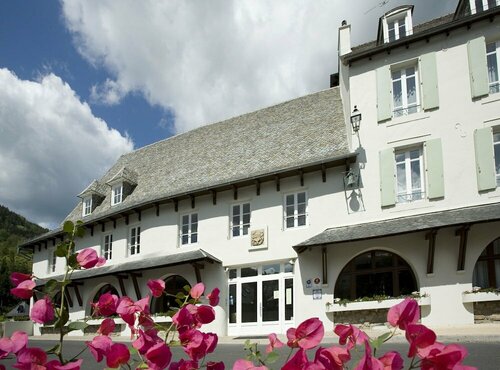 Hôtel La Rivière, Book Hotel 3-stjernede hoteller i Aveyron, 3*