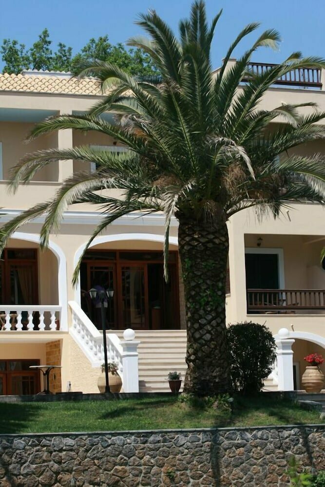 Fiori Hotel