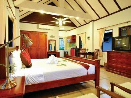 Chalong Villa Resort and SPA, Забронировать Отель Мыанг Пху Кет остров Пхукет