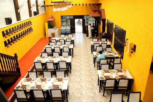 Goldfinch Hotel Bangalore, Забронировать Отель Отели штата Карнатаки с парковкой, Парковка