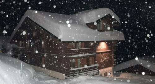 Hotel Slalom, Забронировать Отель Беттмеральп Aletsch